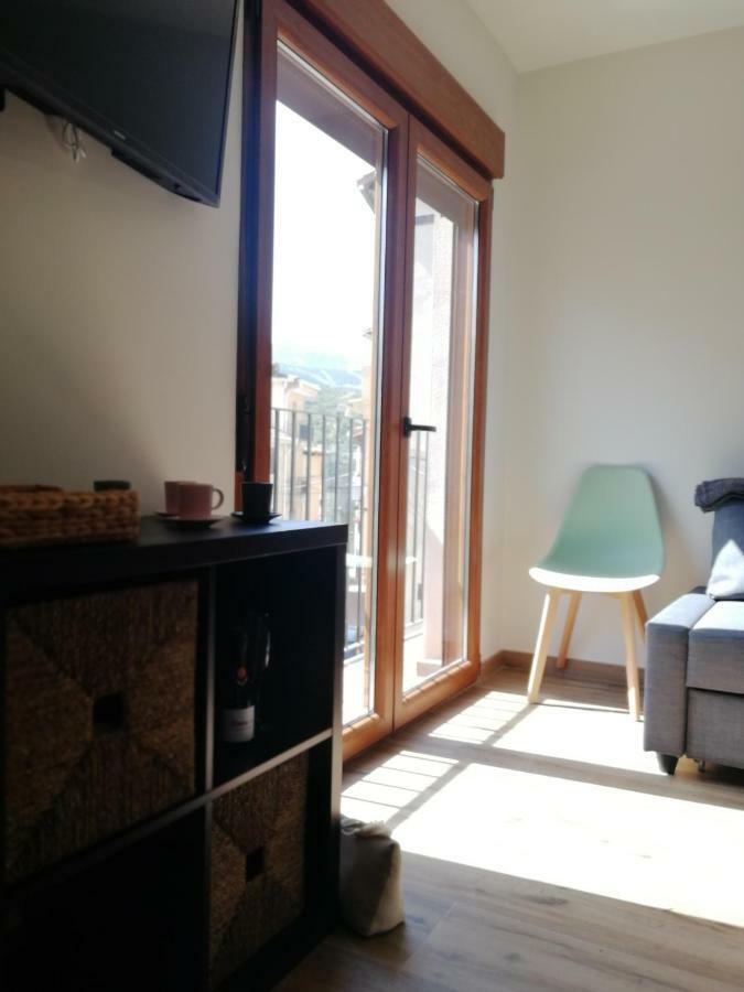 Apartamentos La Reunion Камарена-де-ла-Сьерра Экстерьер фото