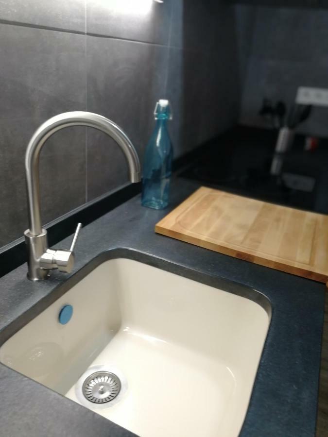 Apartamentos La Reunion Камарена-де-ла-Сьерра Экстерьер фото